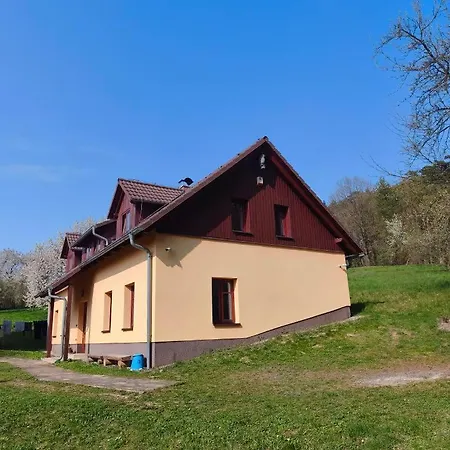 Apartment Na Pasekach U Lesa Pohoda